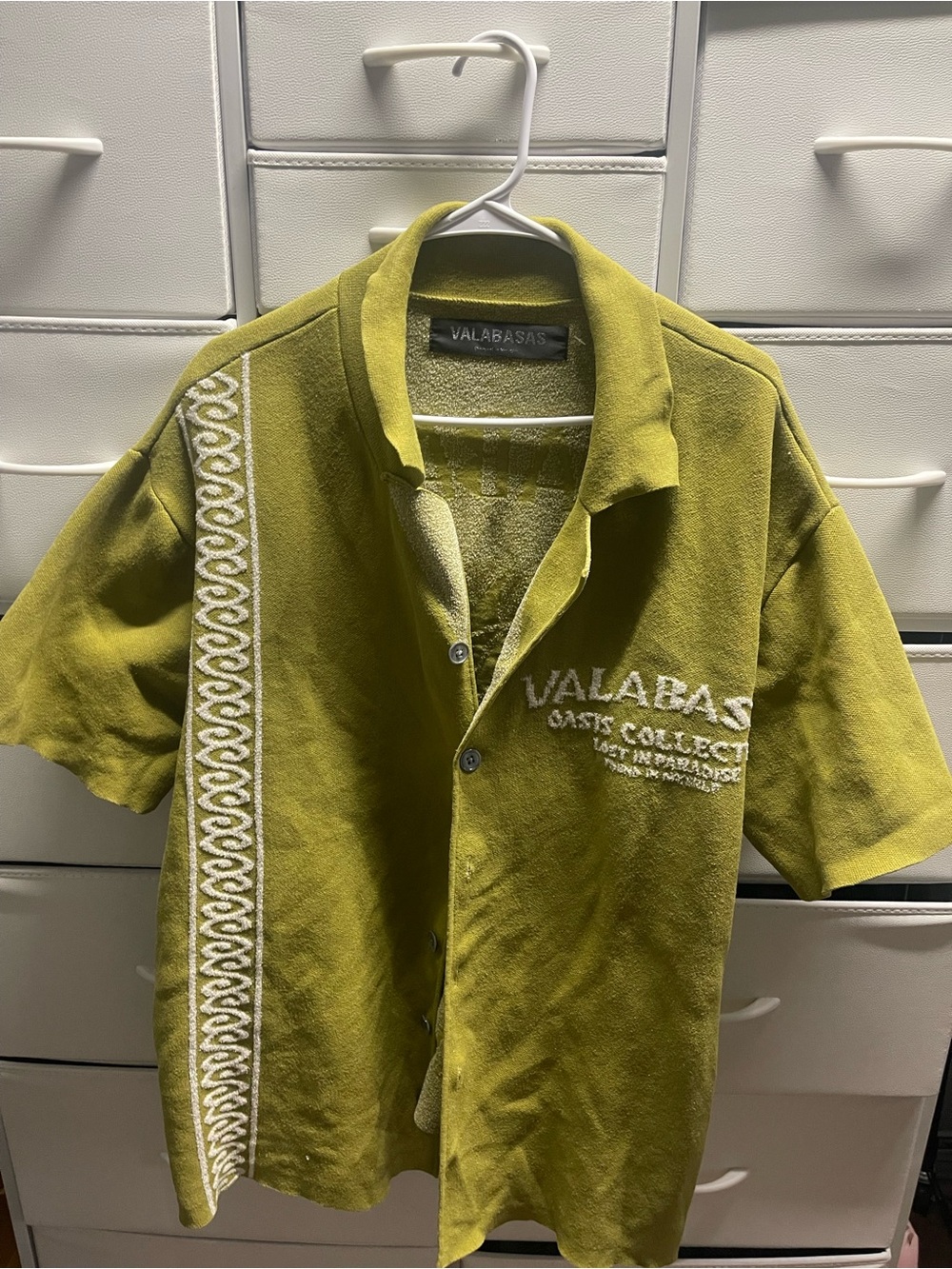 Valabasas Olive Green Men's Polo Shirt with Embroidered Detail